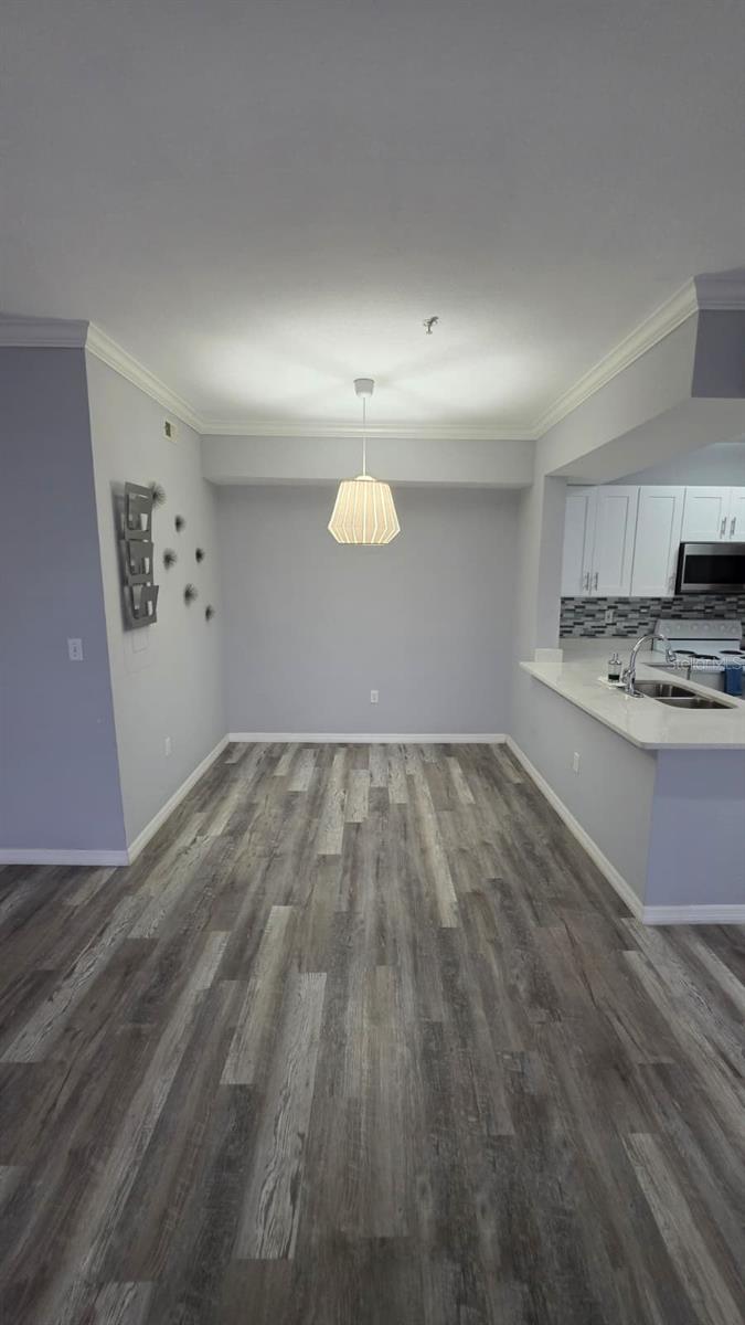 Image 16 of 21 For 3714 Palm Desert Lane 5325