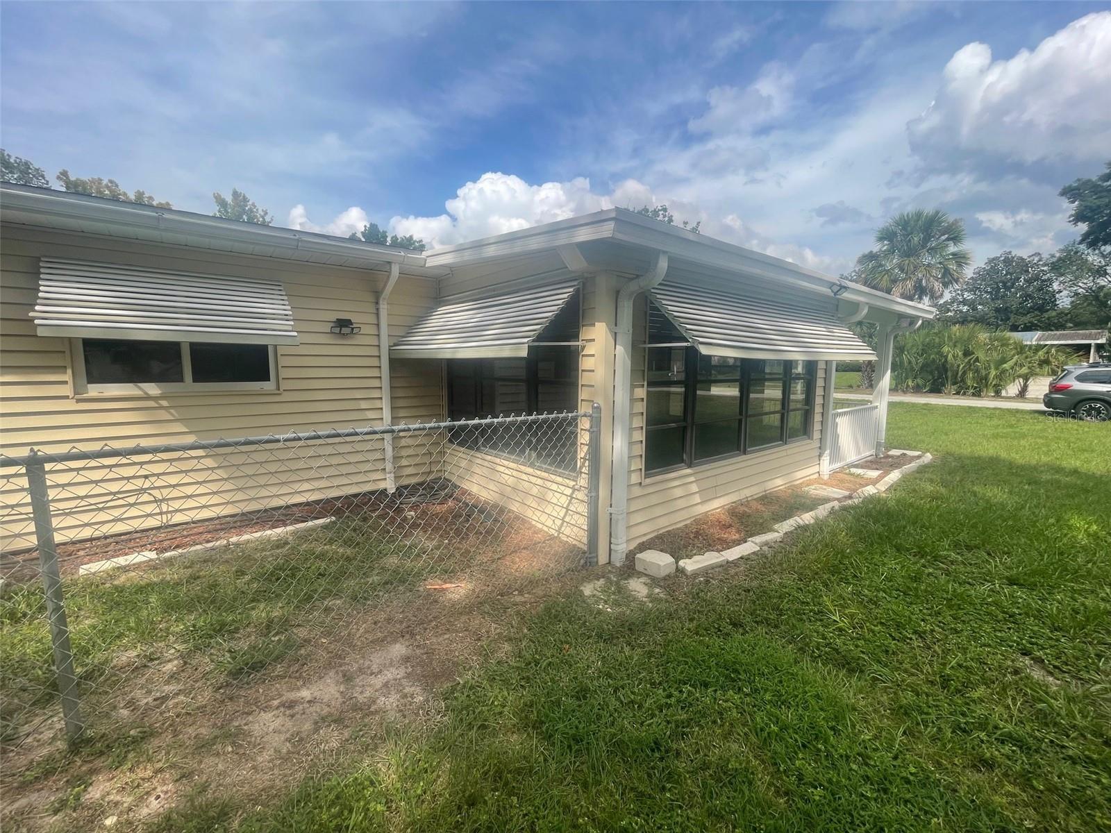 Image 21 of 22 For 10028 88th Terrace