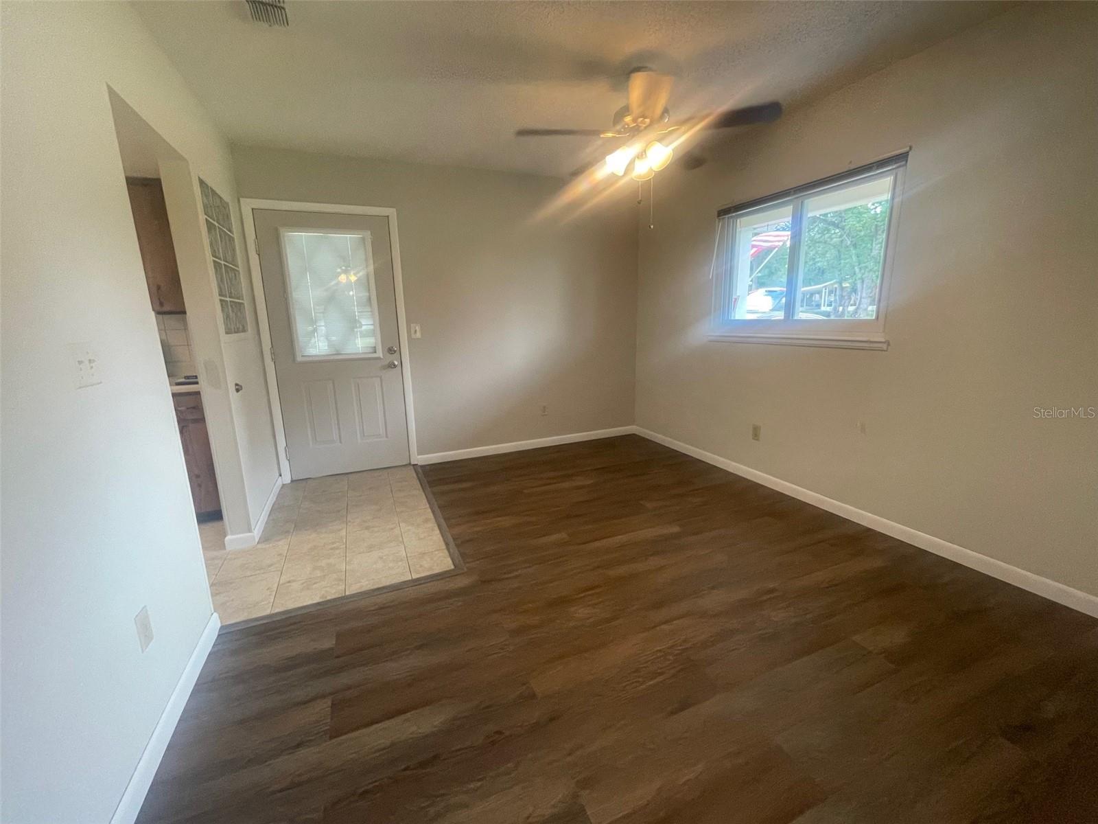 Image 7 of 22 For 10028 88th Terrace