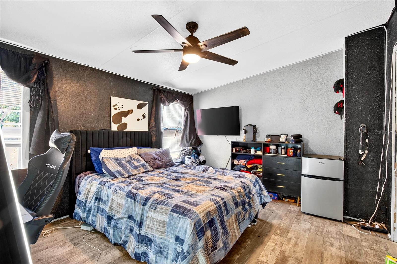 Image 17 of 34 For 6766 1st Place