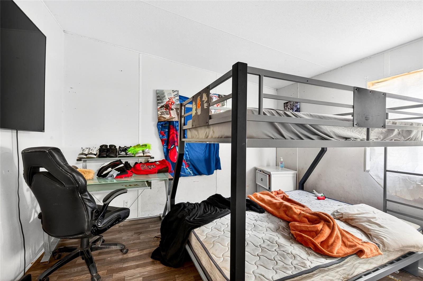 Image 22 of 34 For 6766 1st Place