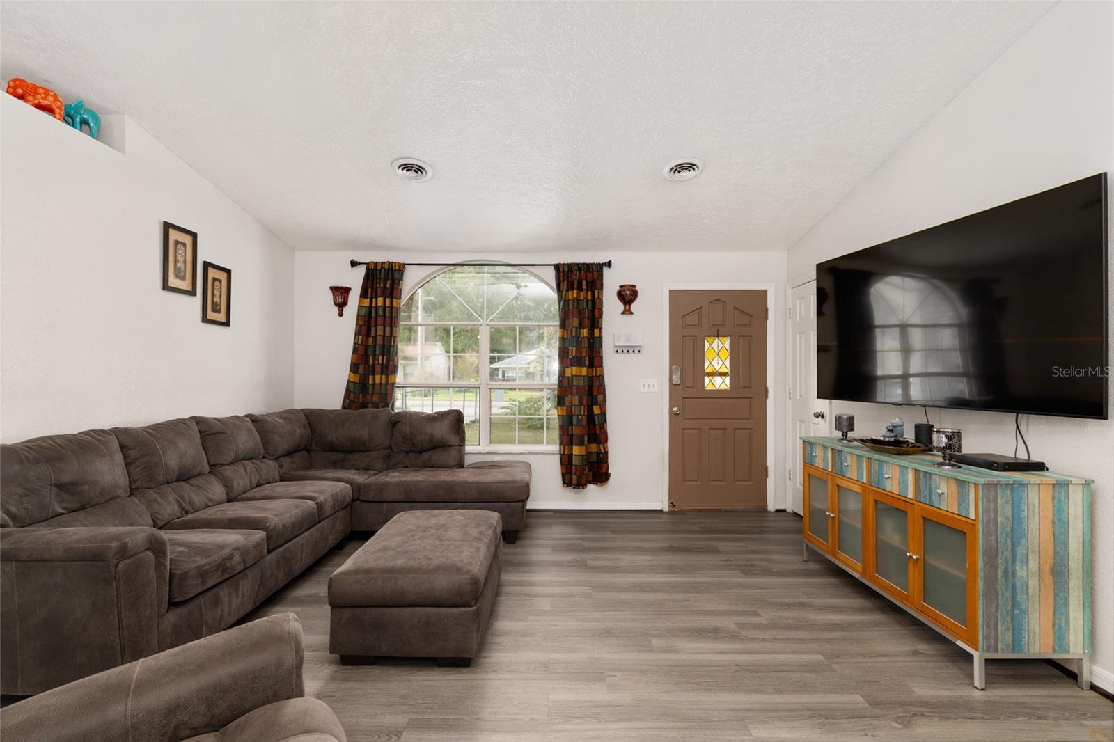 Image 16 of 67 For 4793 62nd Avenue