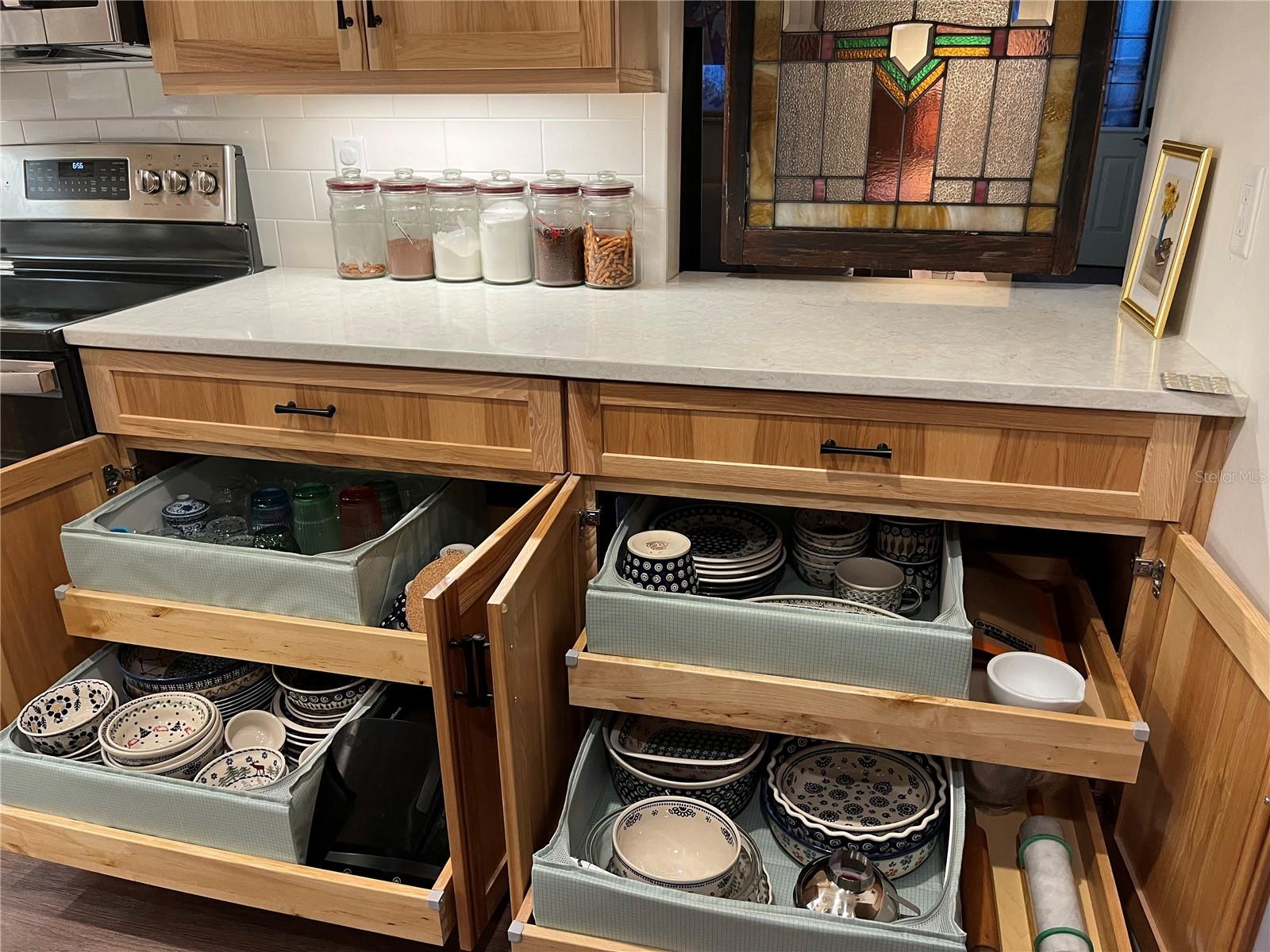 Image 17 of 53 For 695 Midway Drive A