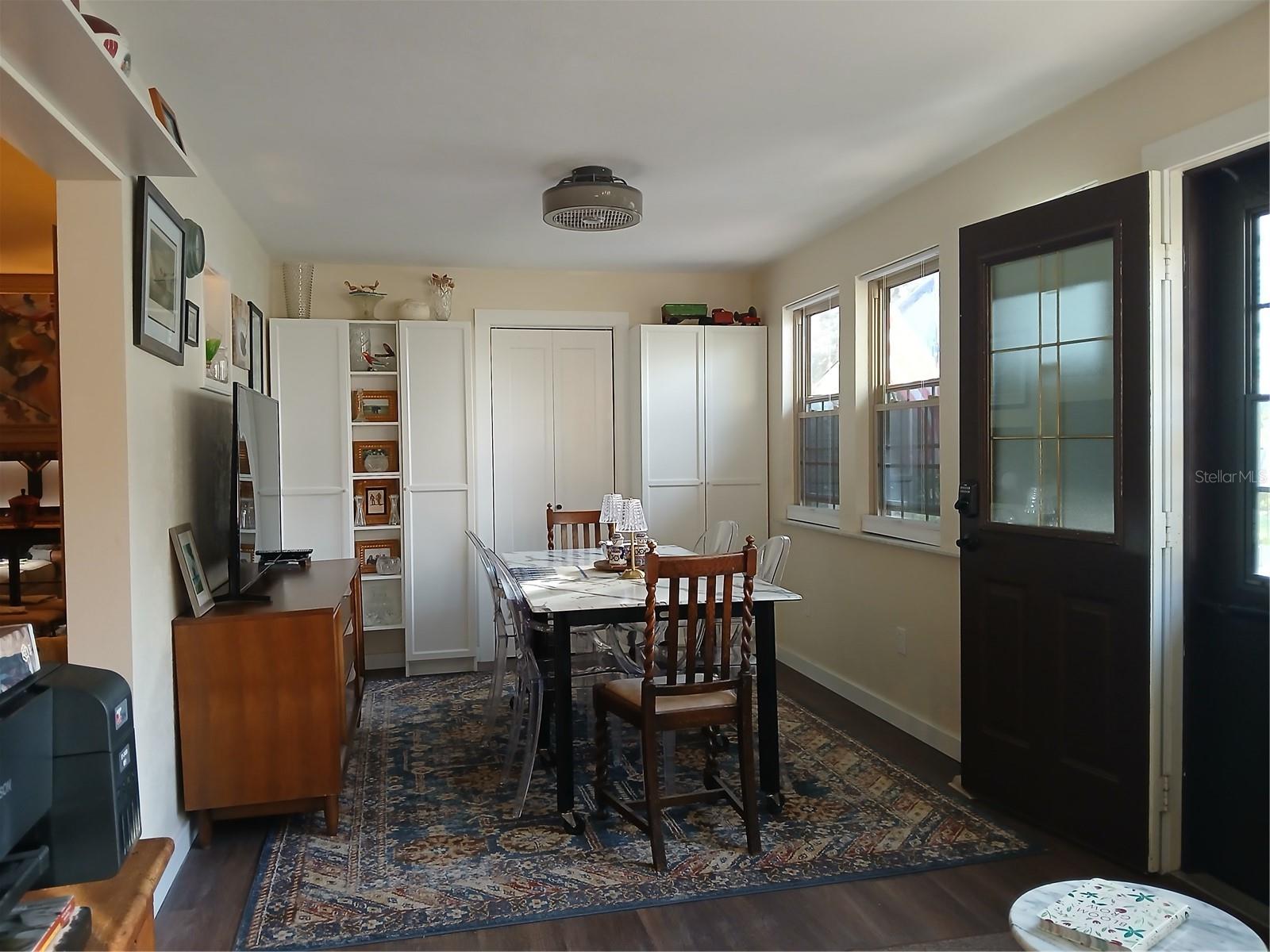 Image 21 of 53 For 695 Midway Drive A