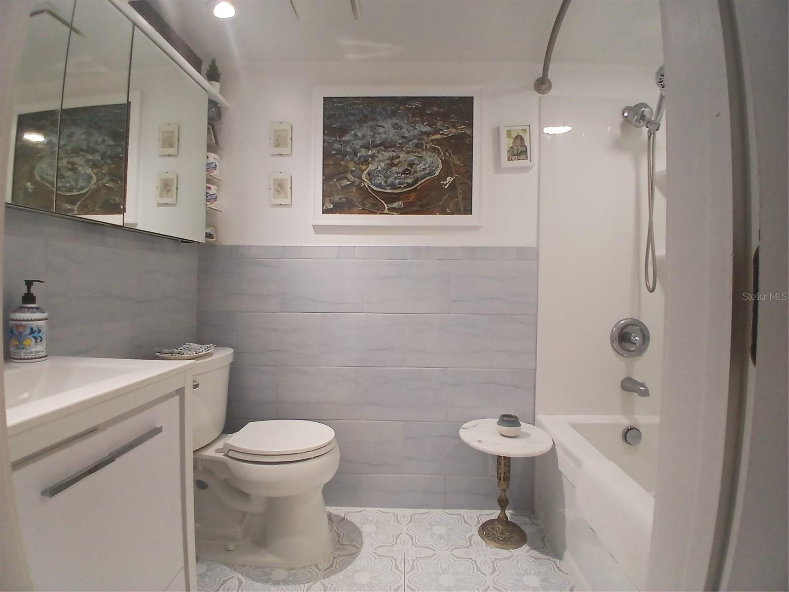 Image 35 of 53 For 695 Midway Drive A