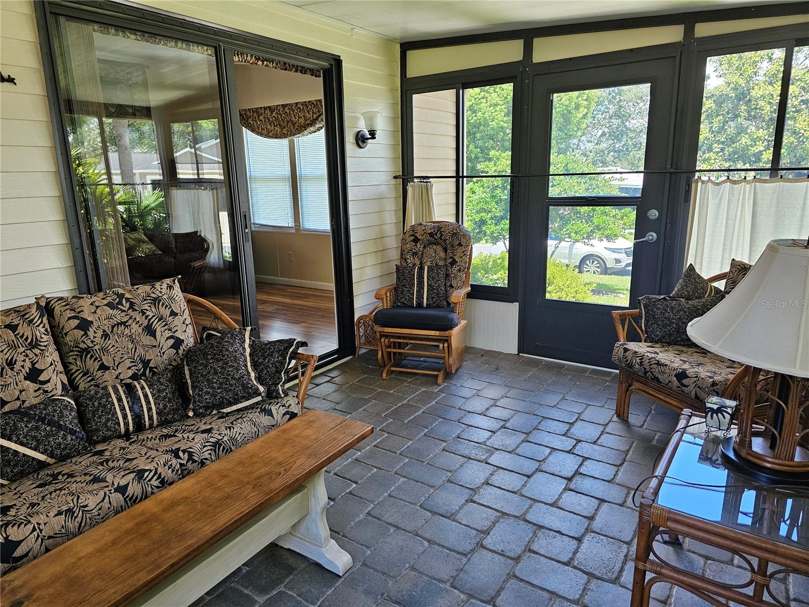 Image 12 of 13 For 1003 Parker Place