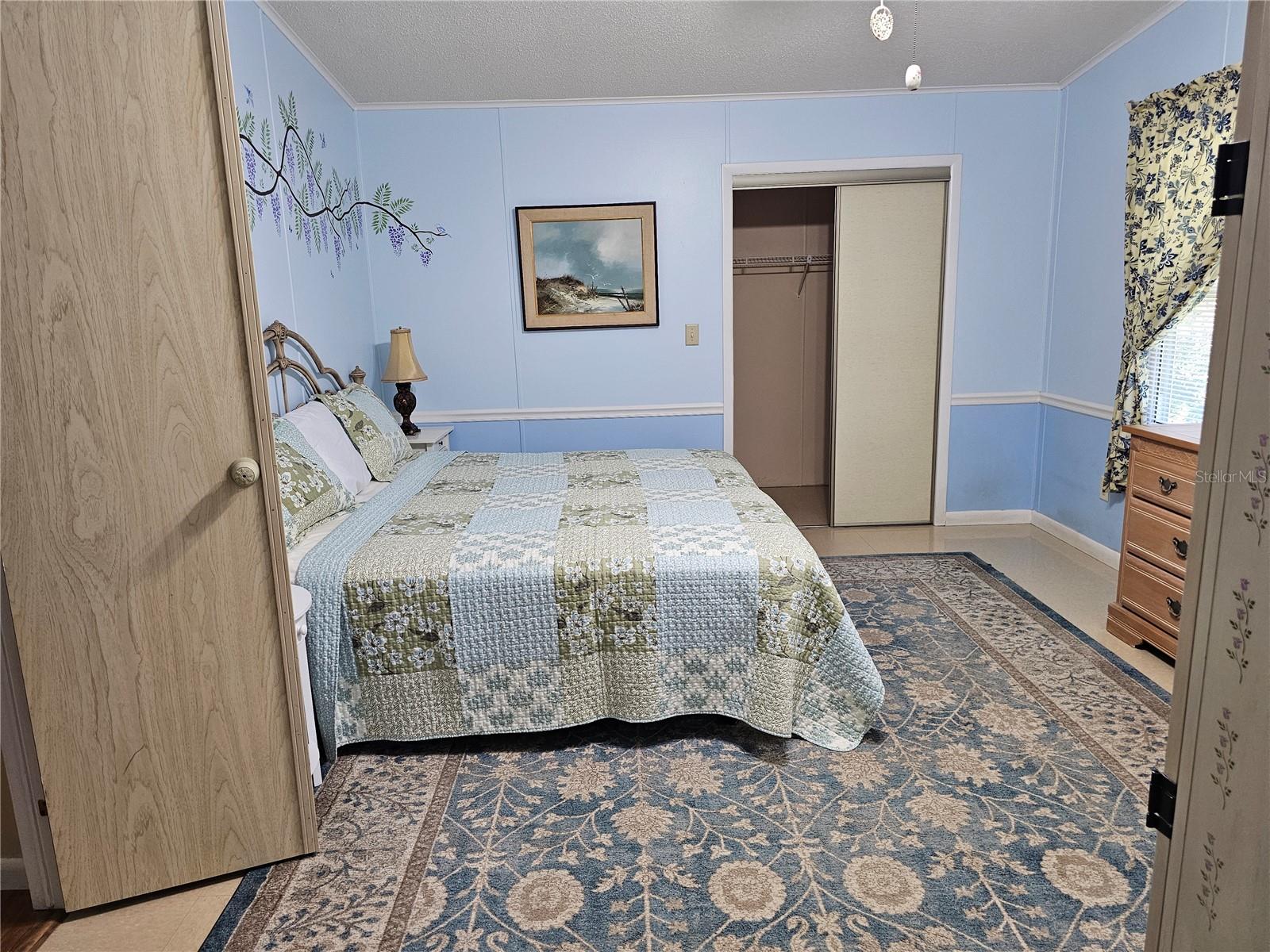 Image 7 of 13 For 1003 Parker Place