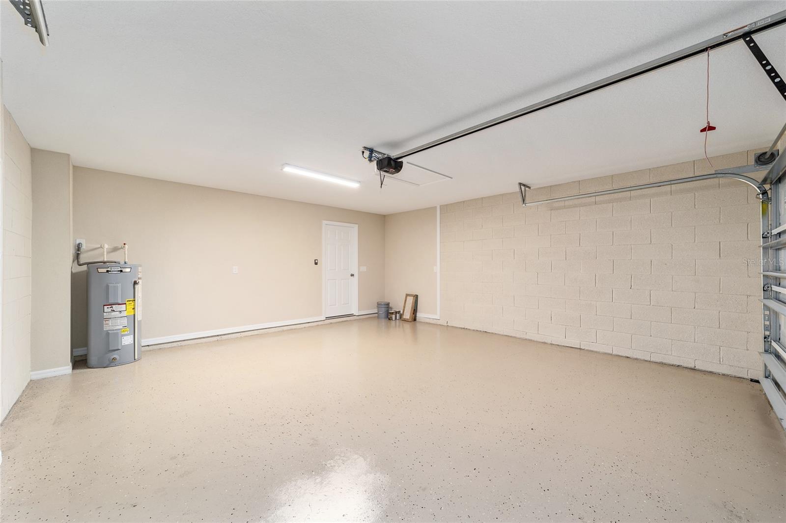 Image 12 of 14 For 194 Willow Road