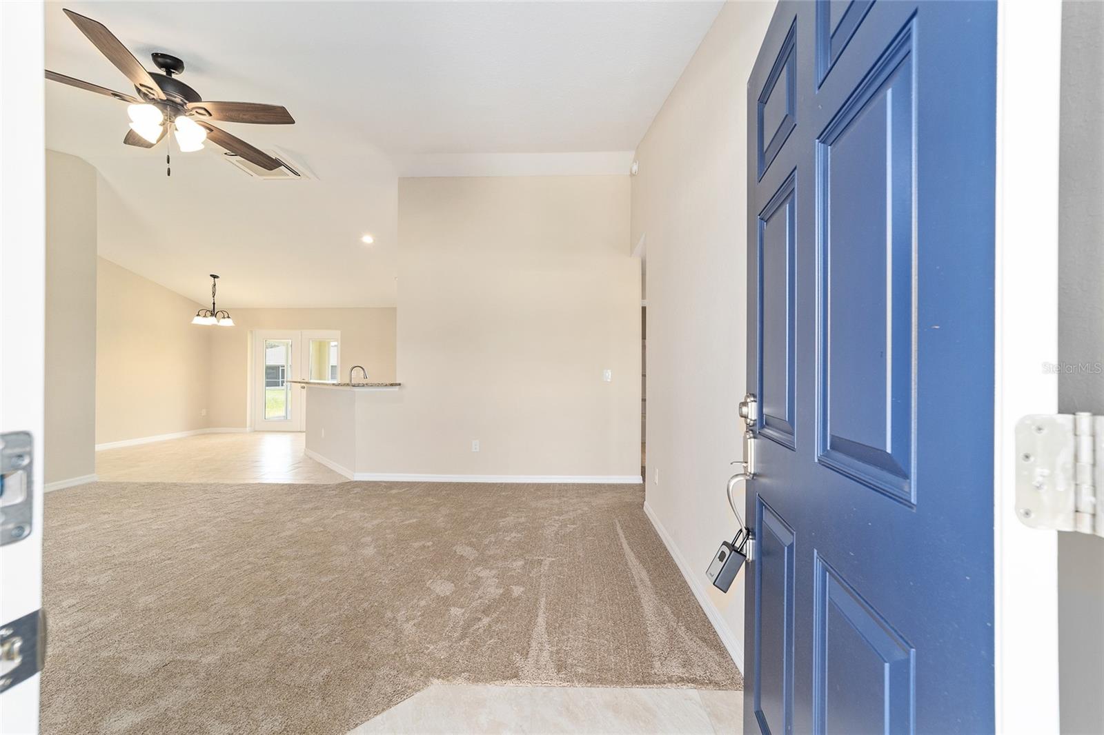 Image 3 of 14 For 194 Willow Road