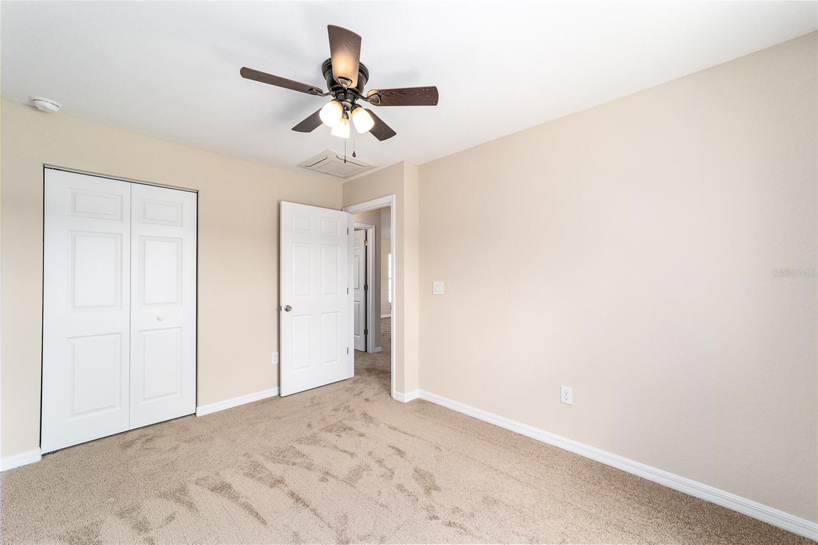 Image 8 of 14 For 194 Willow Road