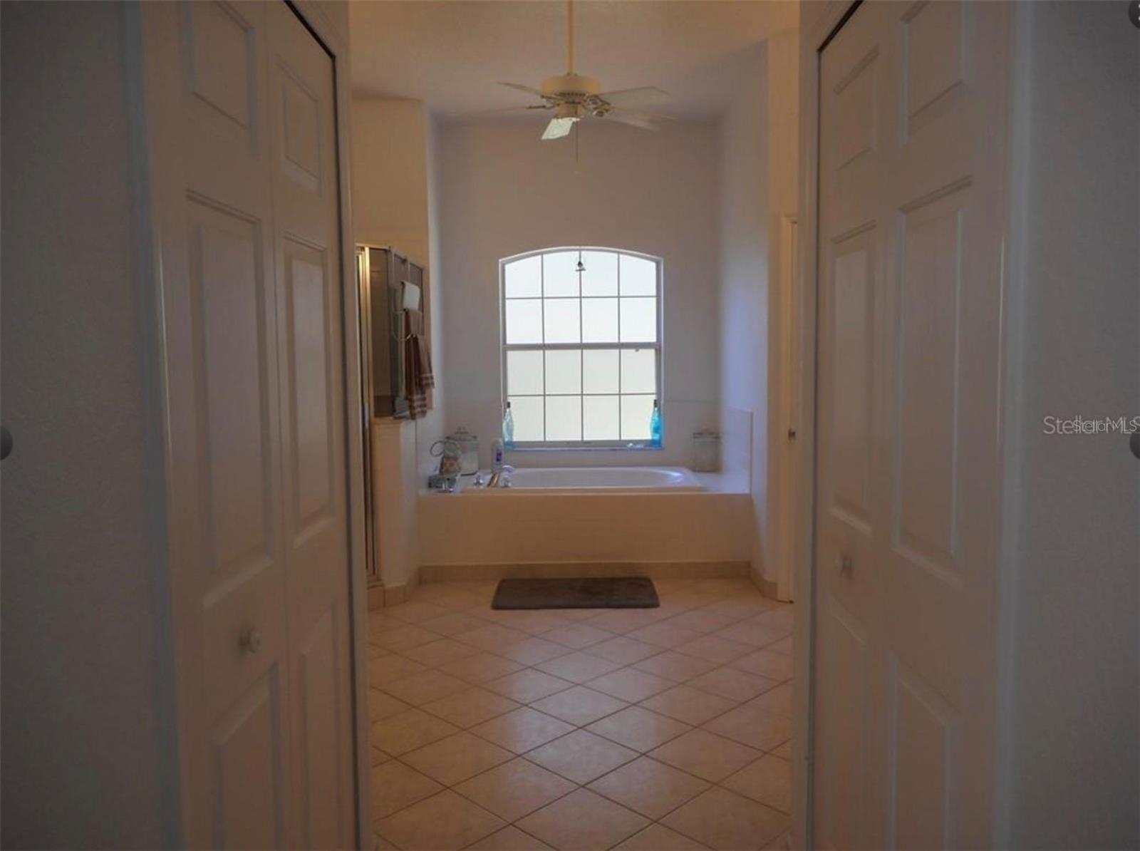 Image 42 of 57 For 41030 Oak Grove Road