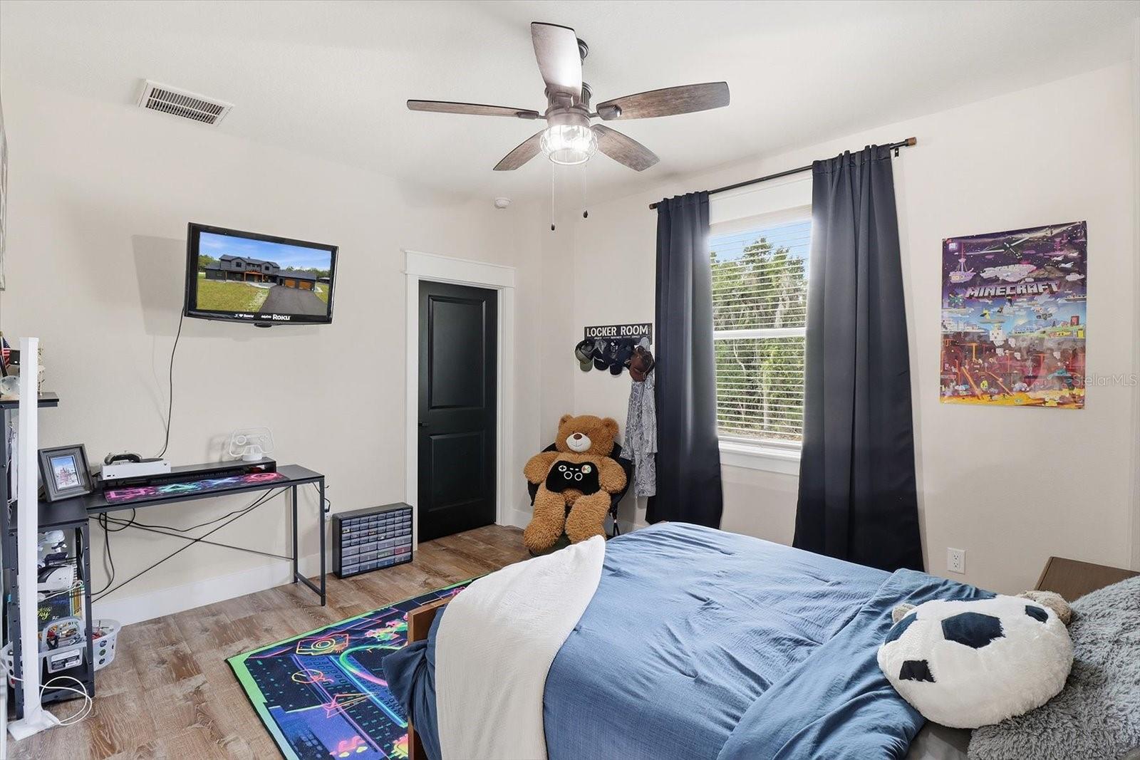 Image 45 of 87 For 330 Highway 40 E