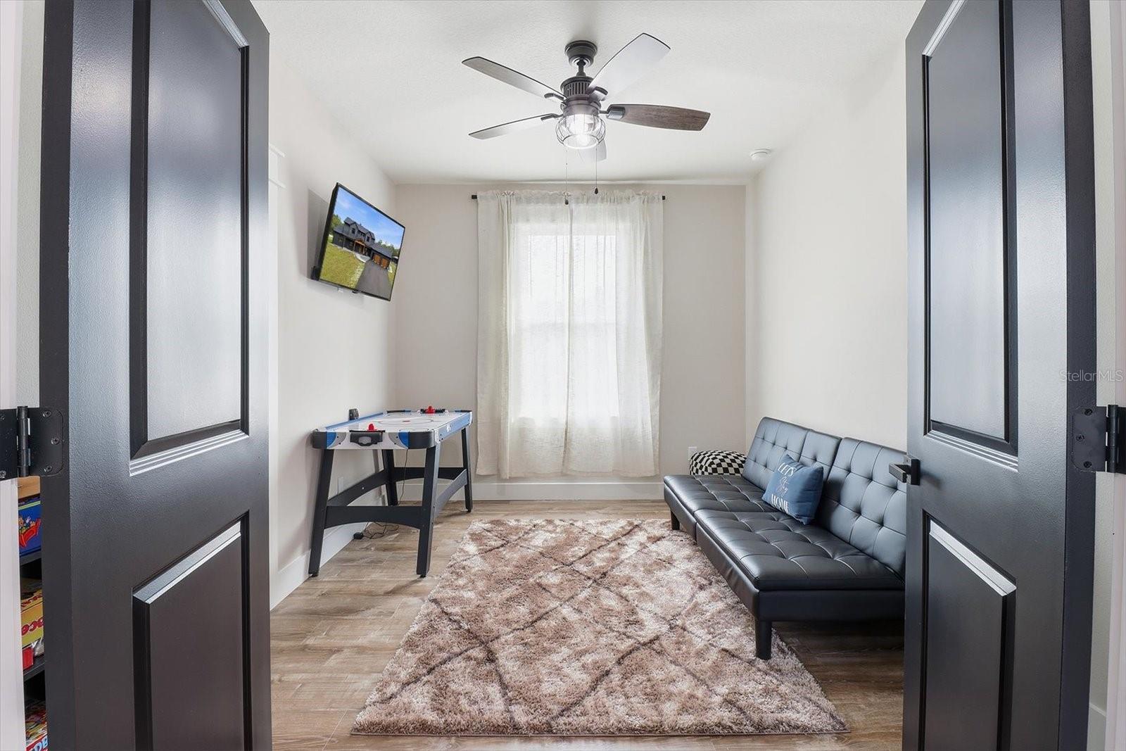 Image 55 of 87 For 330 Highway 40 E