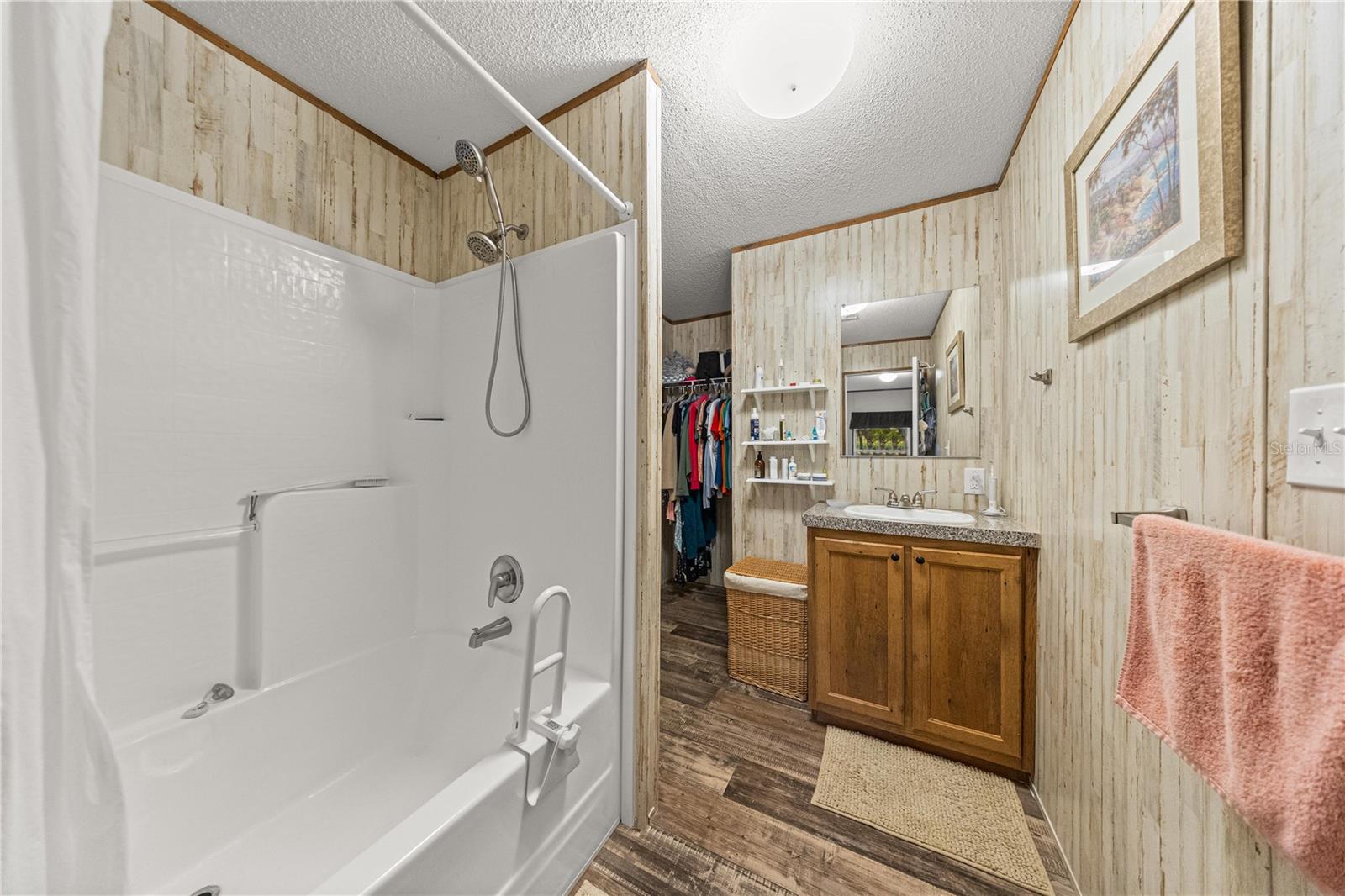 Image 15 of 32 For 16180 36th Street