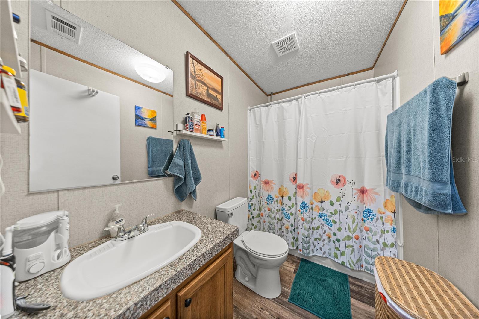 Image 21 of 32 For 16180 36th Street