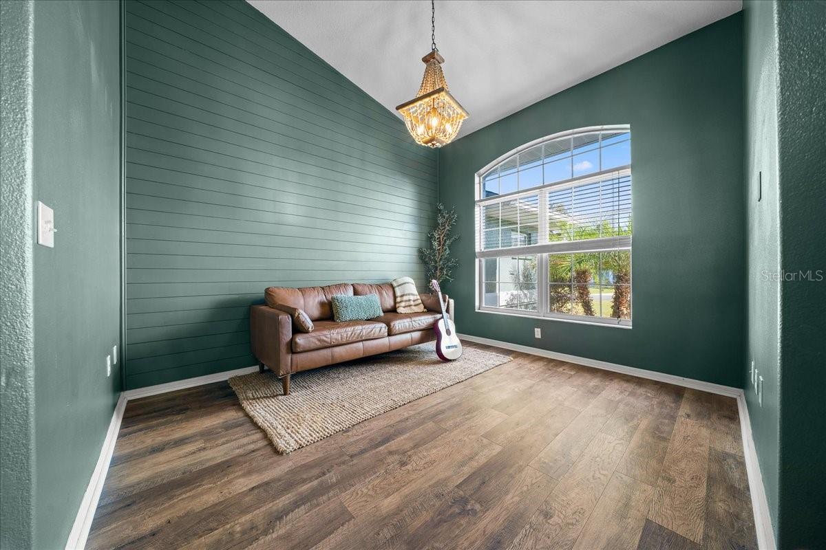 Image 20 of 52 For 10080 69th Terrace