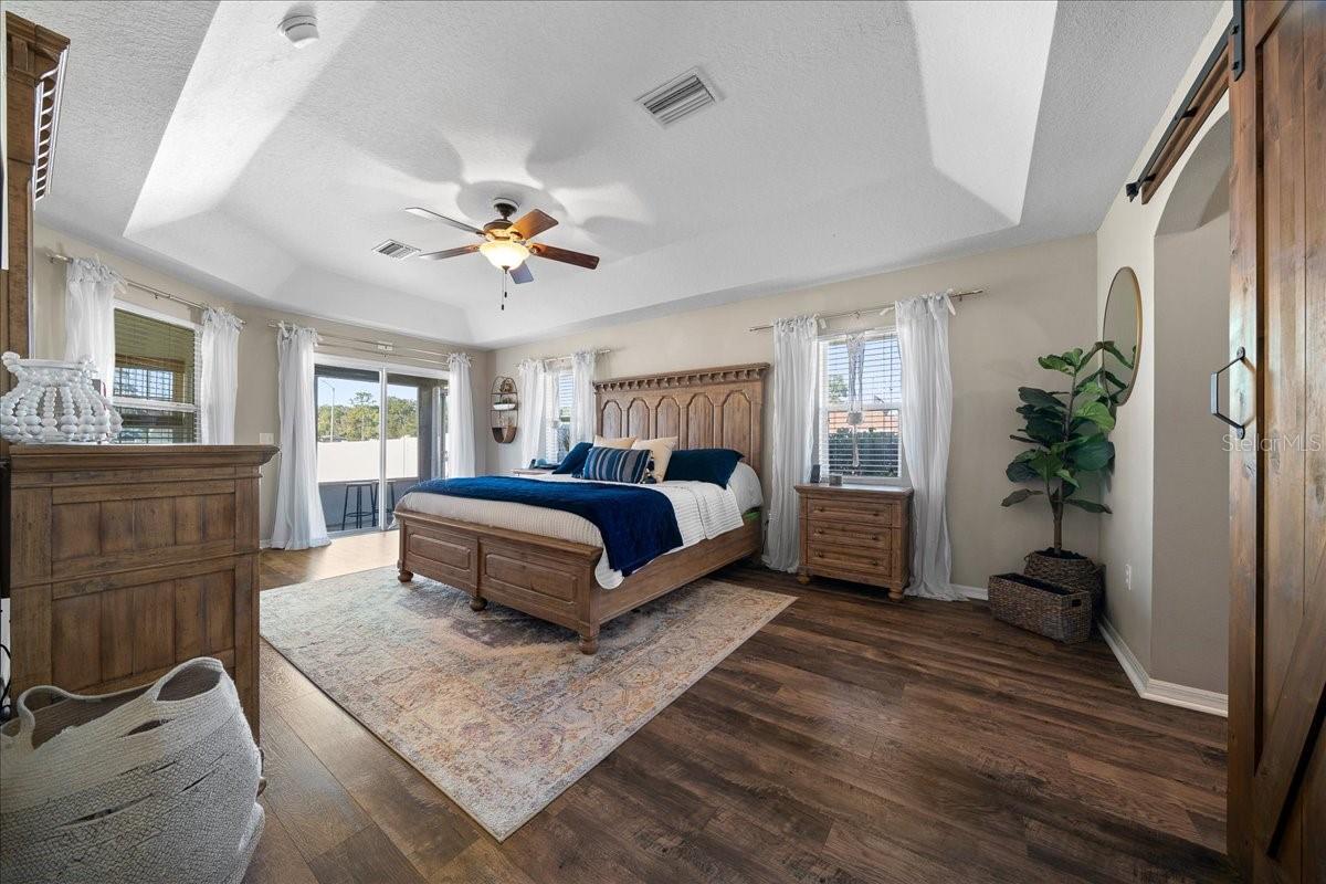 Image 21 of 52 For 10080 69th Terrace