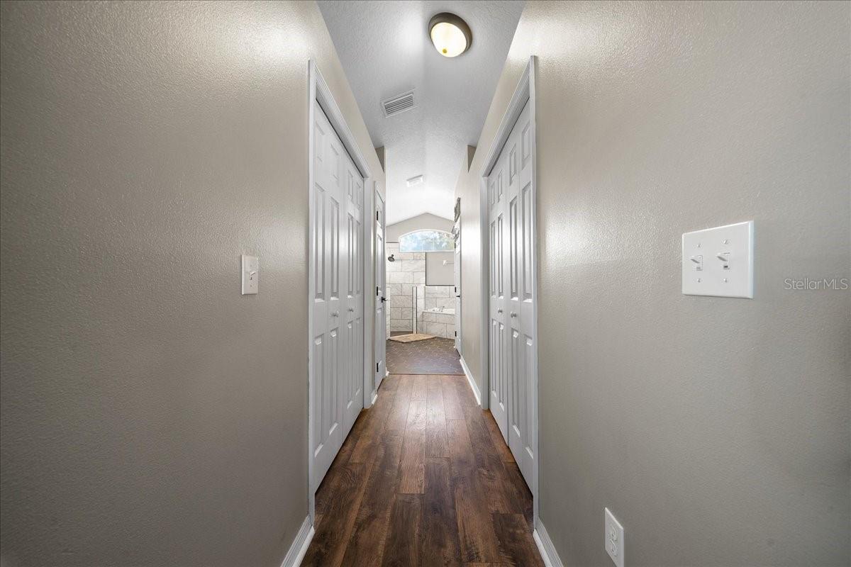 Image 24 of 52 For 10080 69th Terrace