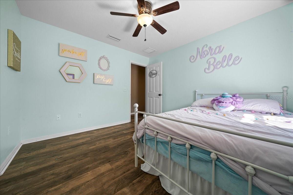 Image 32 of 52 For 10080 69th Terrace