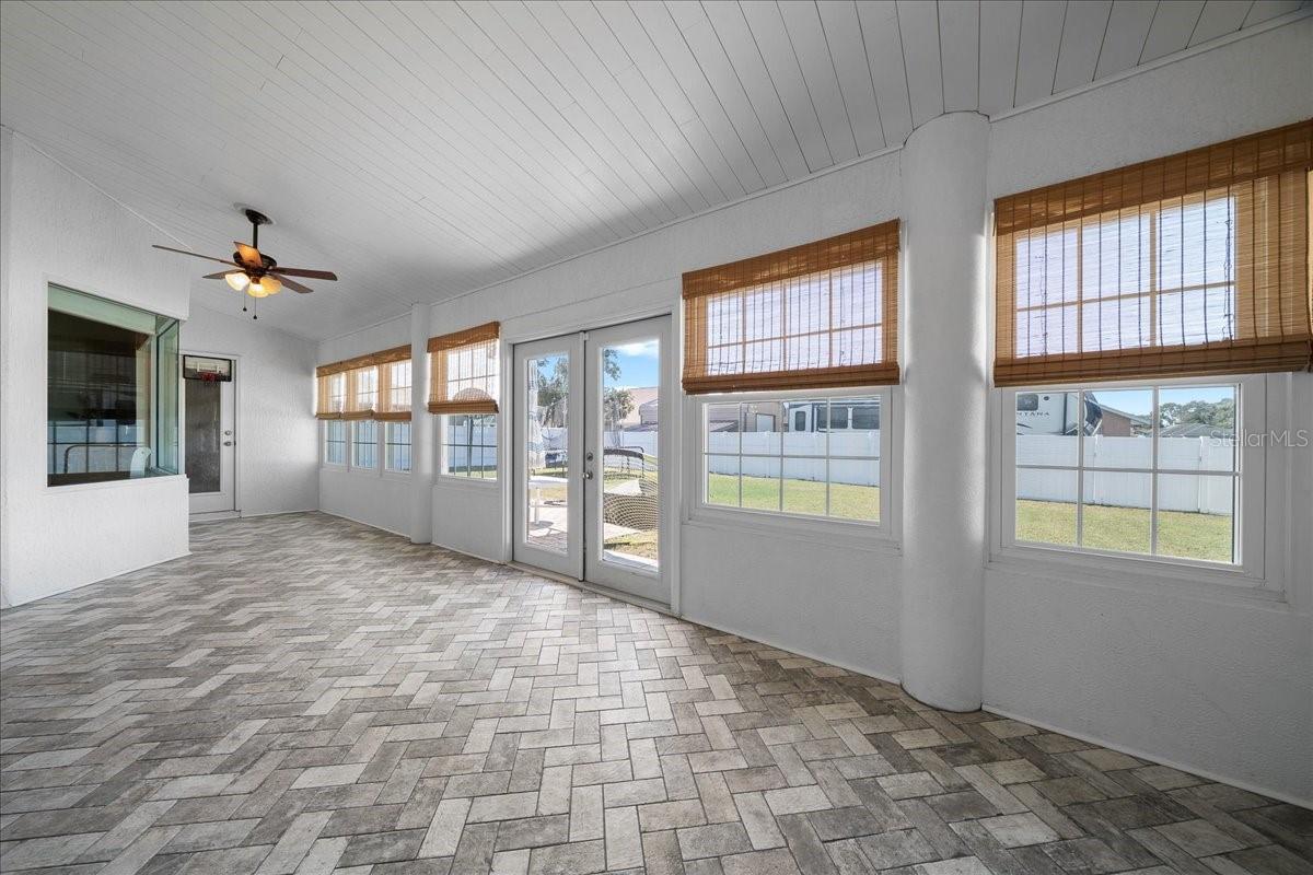 Image 37 of 52 For 10080 69th Terrace