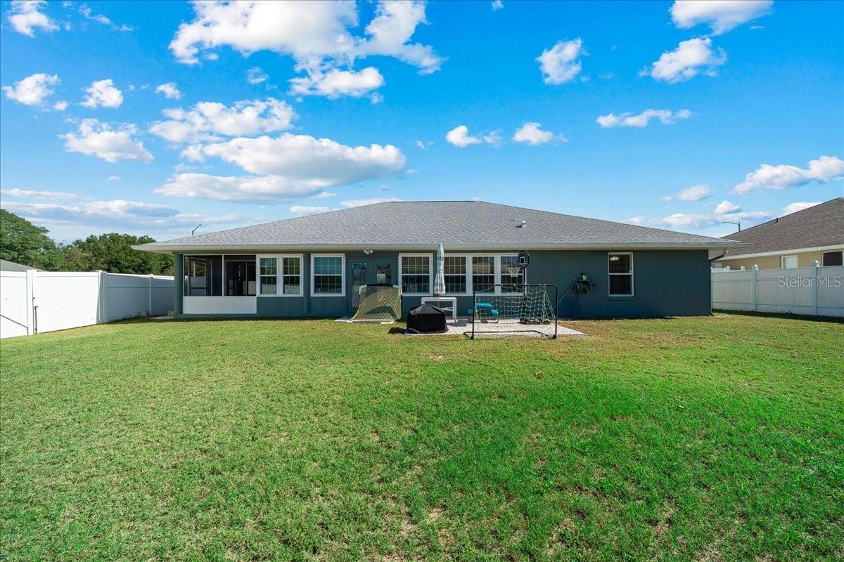 Image 40 of 52 For 10080 69th Terrace