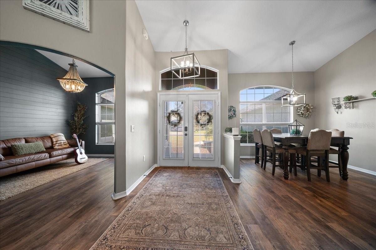 Image 6 of 52 For 10080 69th Terrace