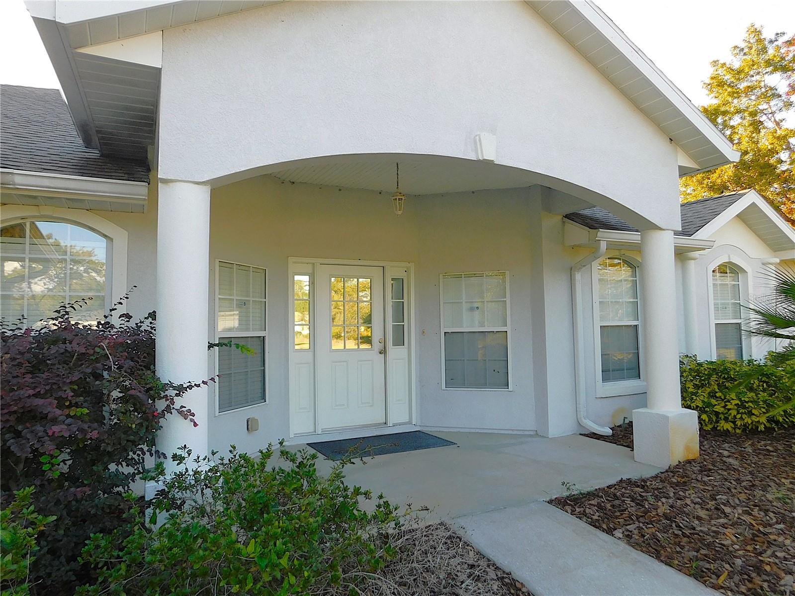 Image 10 of 77 For 10 Malauka Place Trail