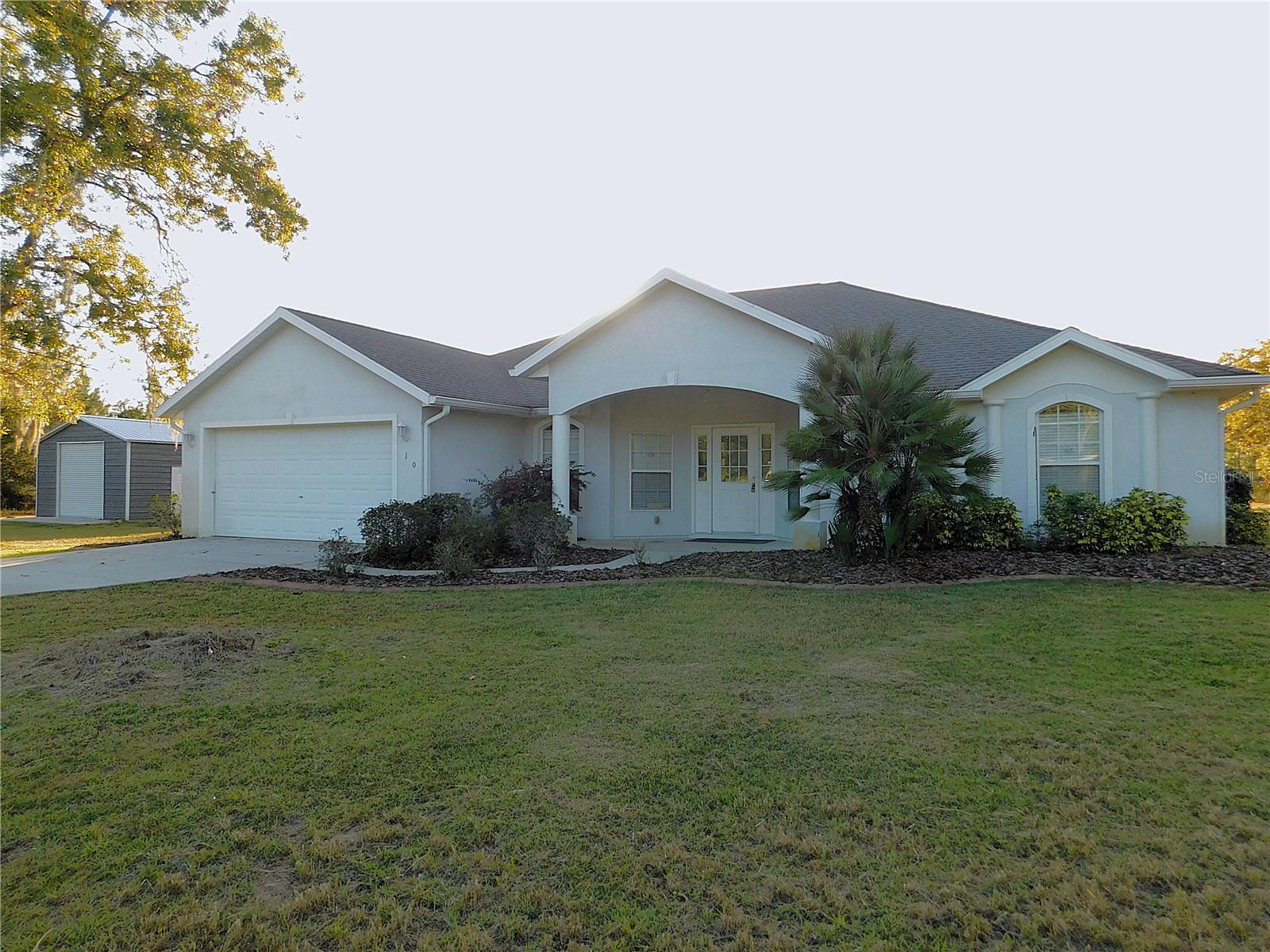 Image 9 of 77 For 10 Malauka Place Trail