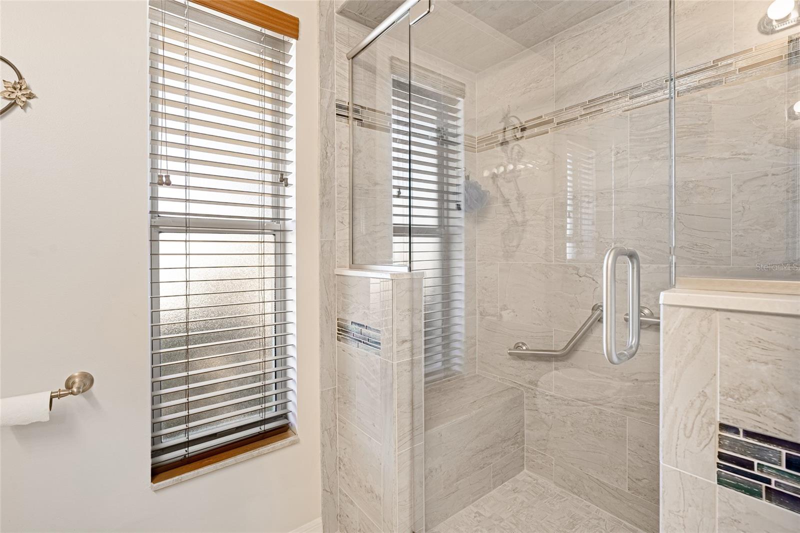 Listing photo id 25 for 3773 Lake Todd Drive