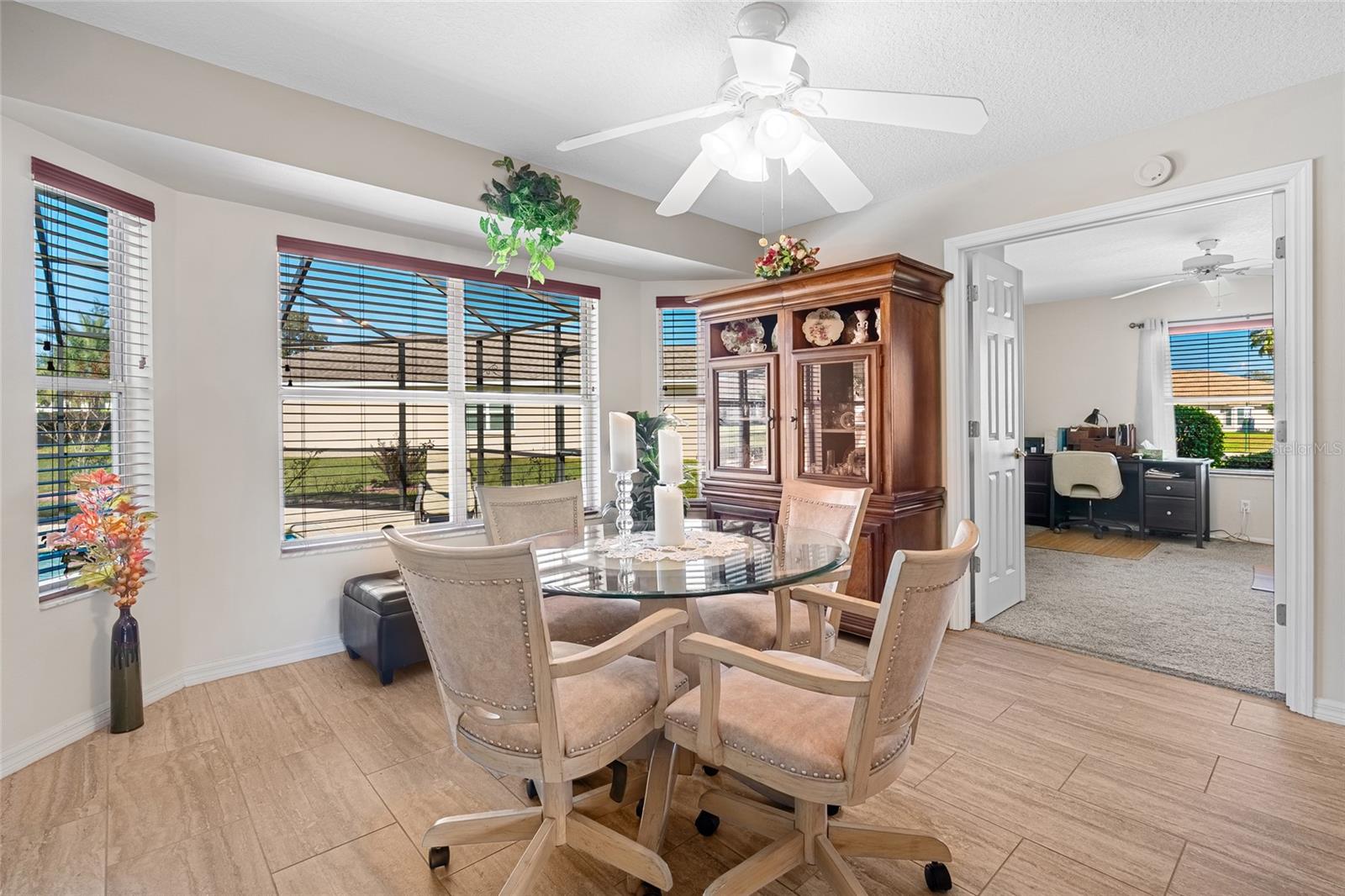 Listing photo id 29 for 3773 Lake Todd Drive