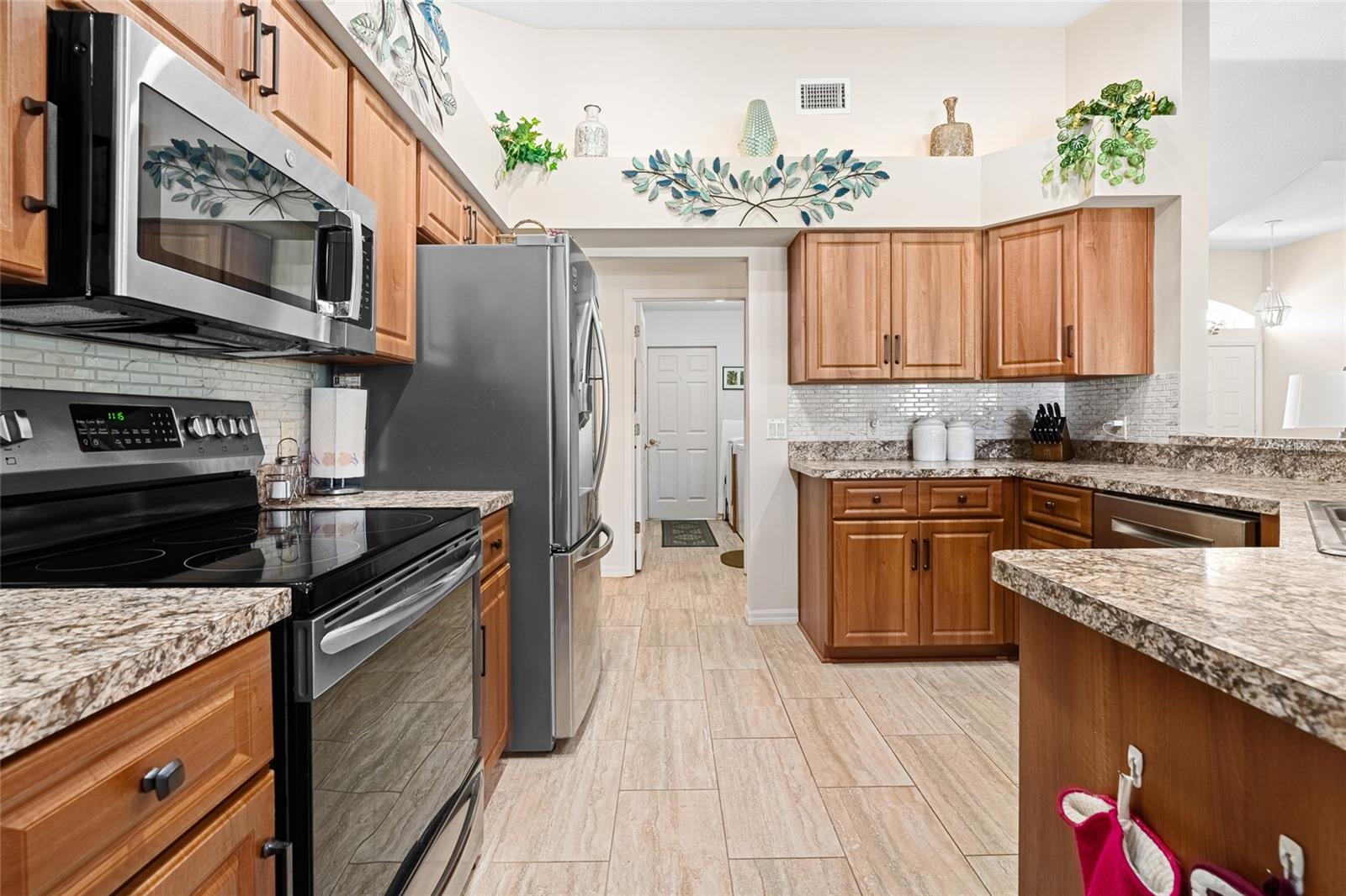 Listing photo id 32 for 3773 Lake Todd Drive