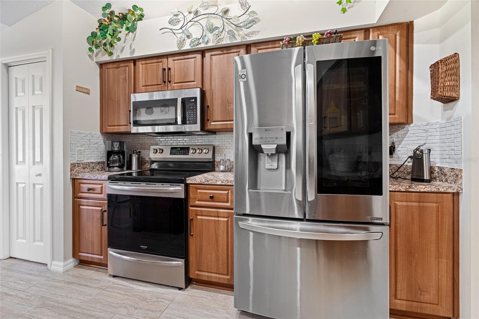 Listing photo id 34 for 3773 Lake Todd Drive