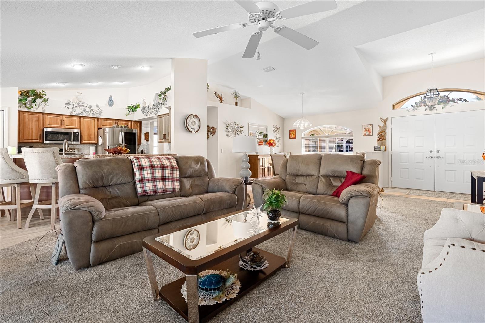 Listing photo id 36 for 3773 Lake Todd Drive