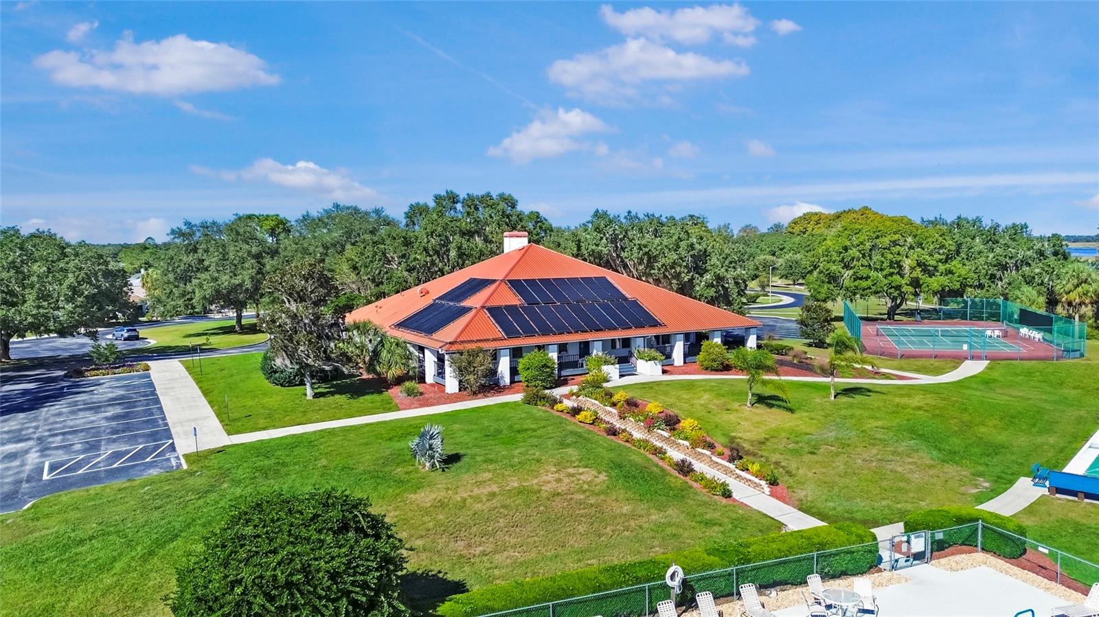 Listing photo id 46 for 3773 Lake Todd Drive