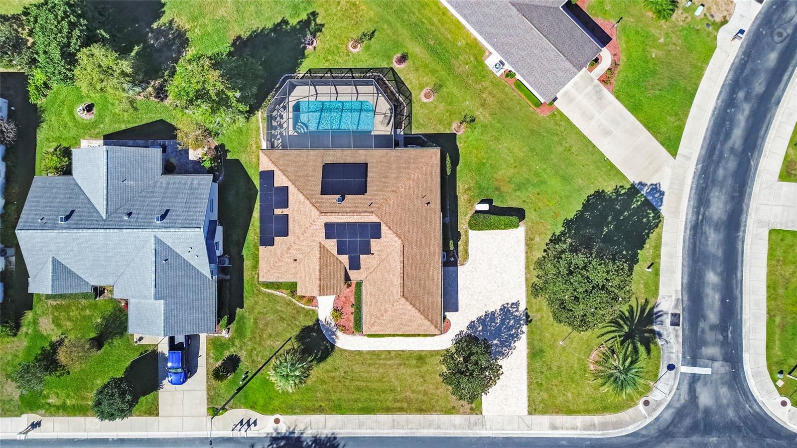 Listing photo id 5 for 3773 Lake Todd Drive