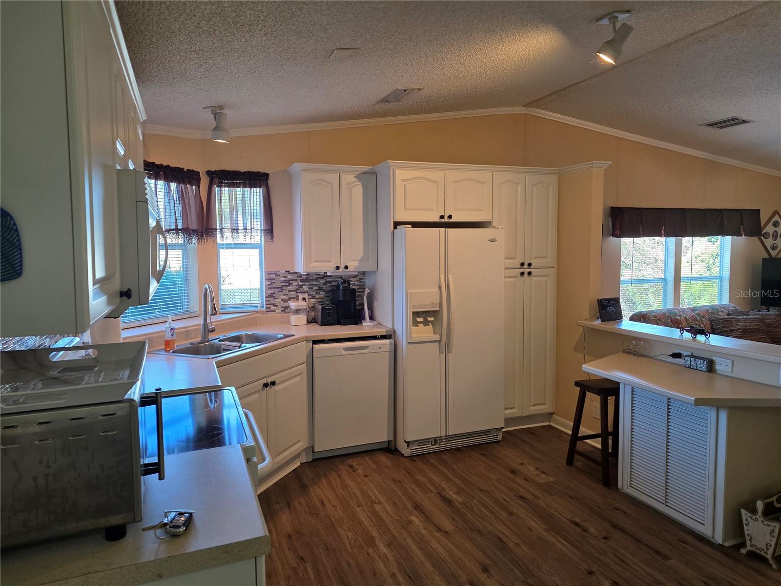 Image 4 of 34 For 16591 96th Avenue