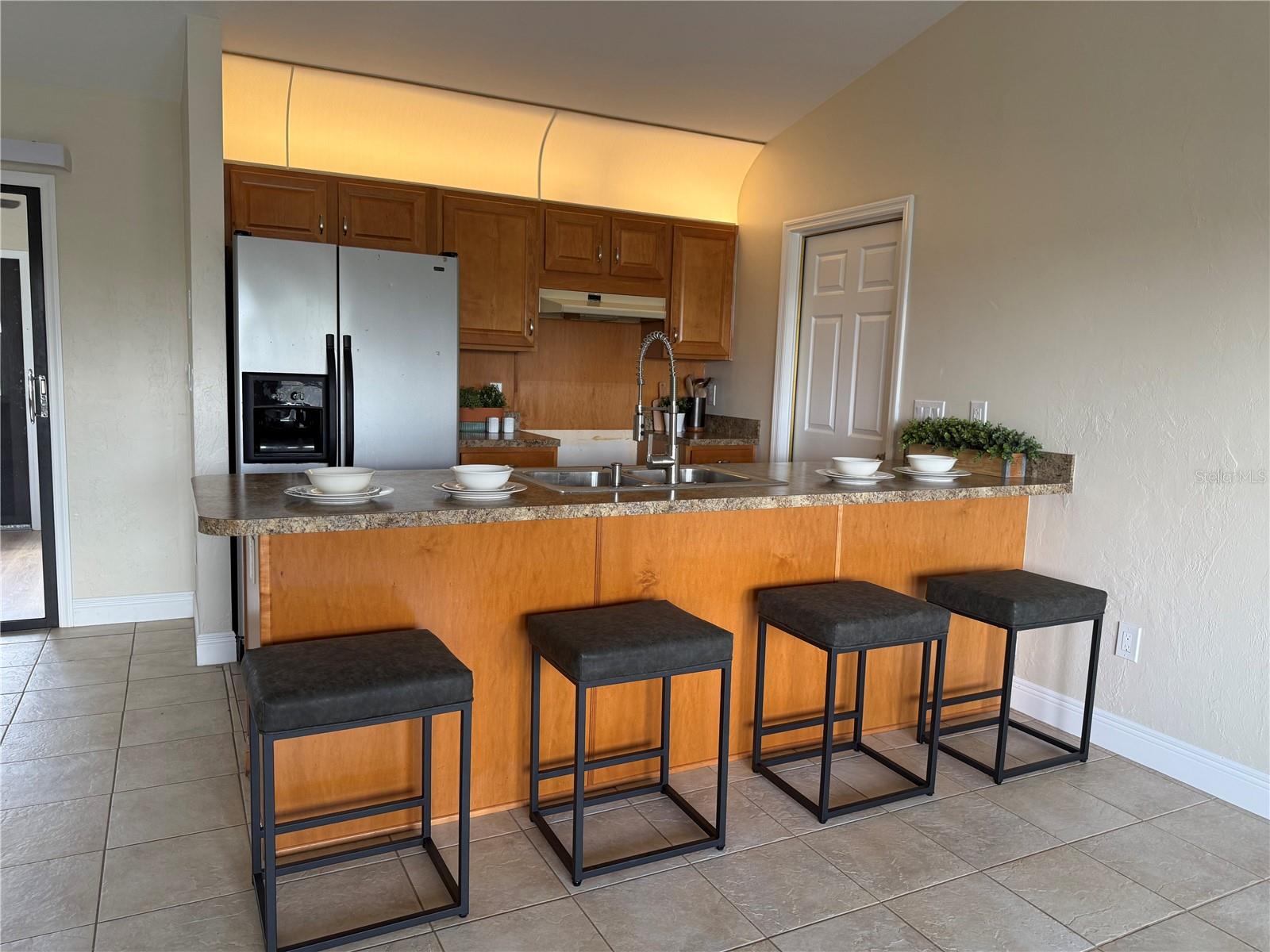 Image 2 of 28 For 540 Bismark Street