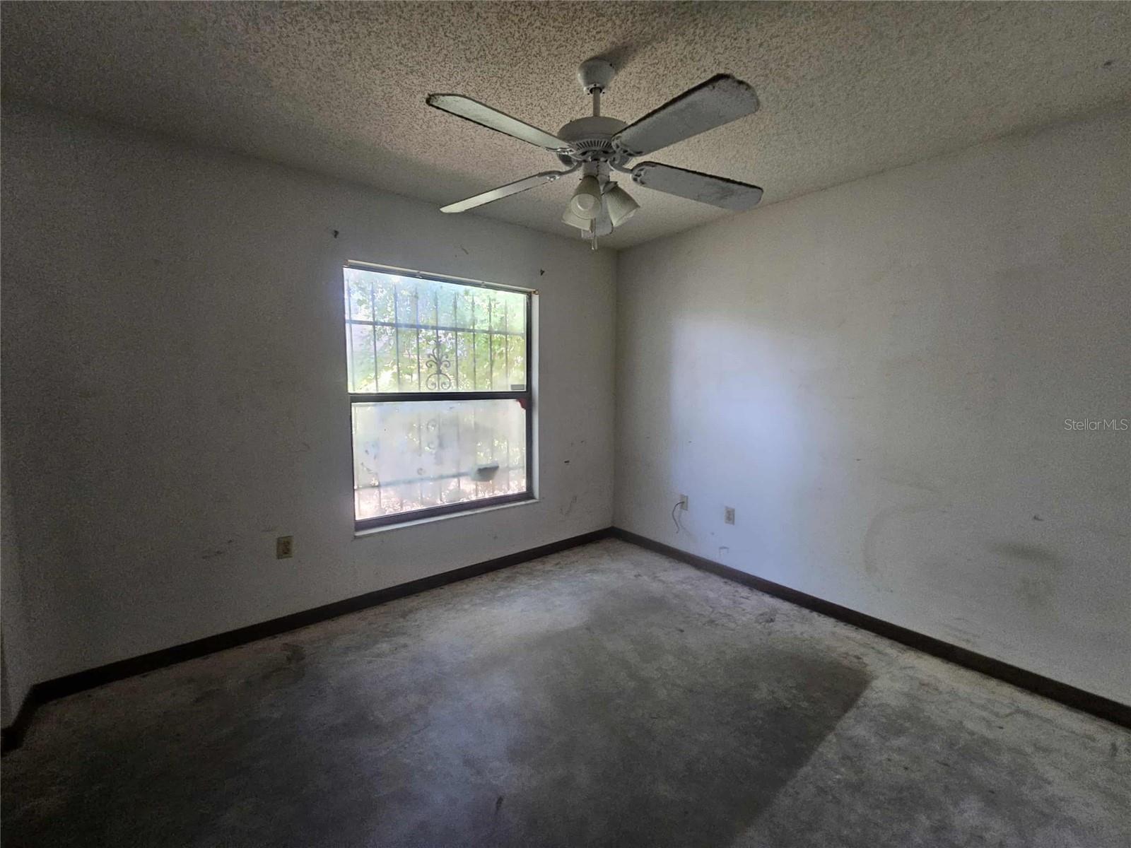 Image 10 of 28 For 6896 Cr-215  