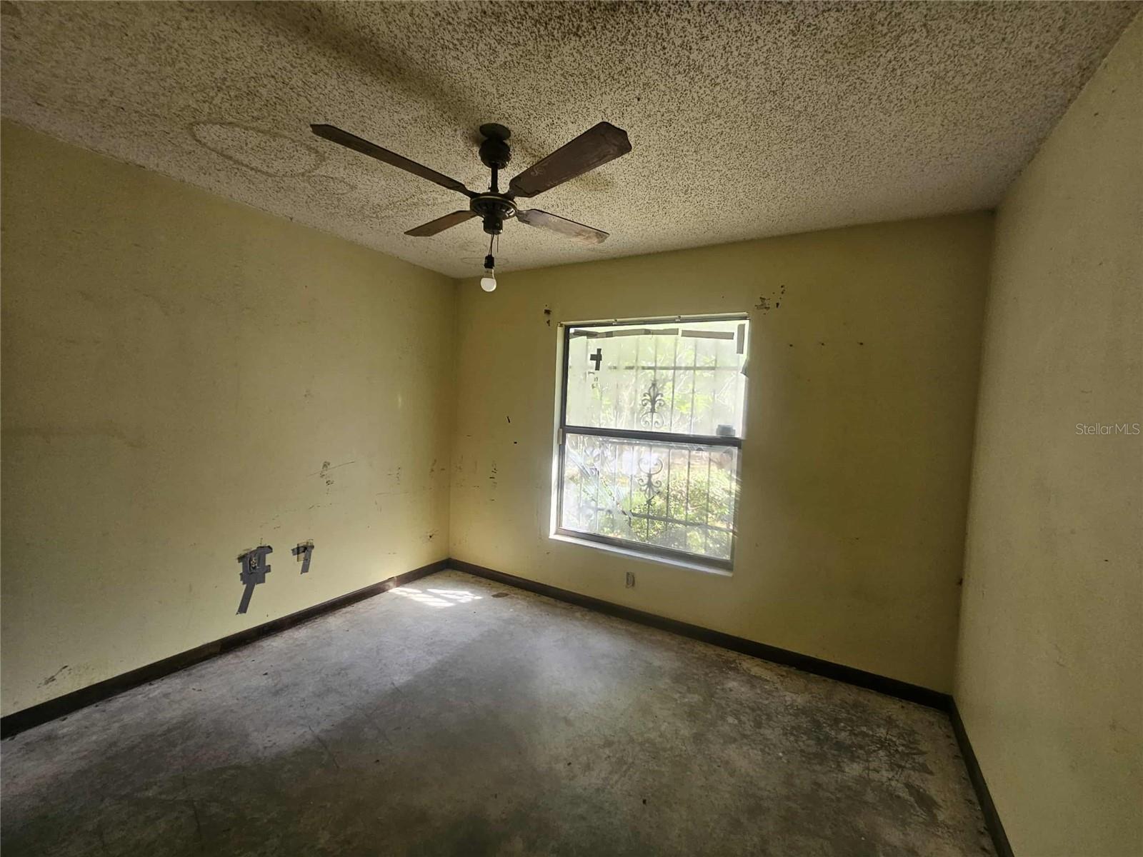 Image 14 of 28 For 6896 Cr-215  