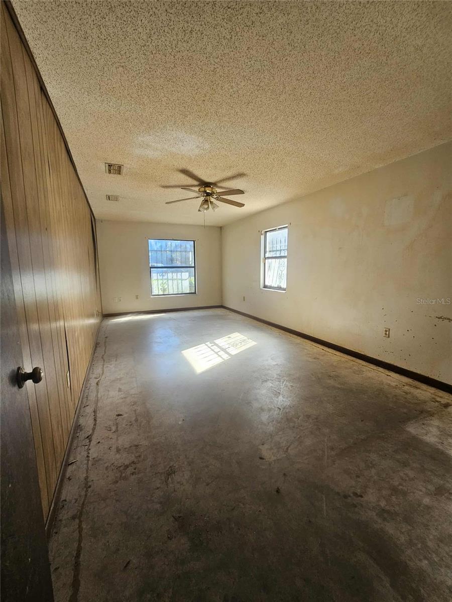 Image 6 of 28 For 6896 Cr-215  