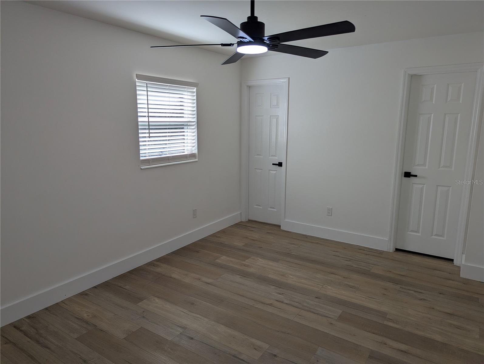 Image 13 of 34 For 3229 41st Avenue