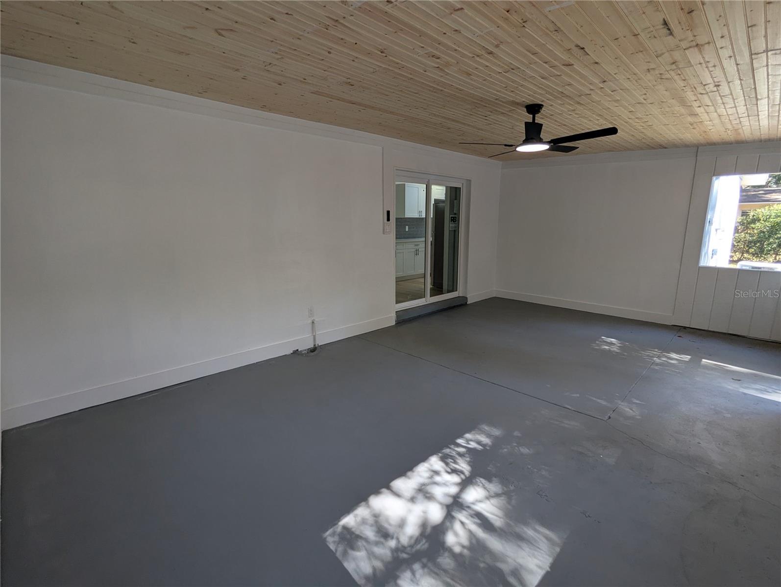 Image 28 of 34 For 3229 41st Avenue