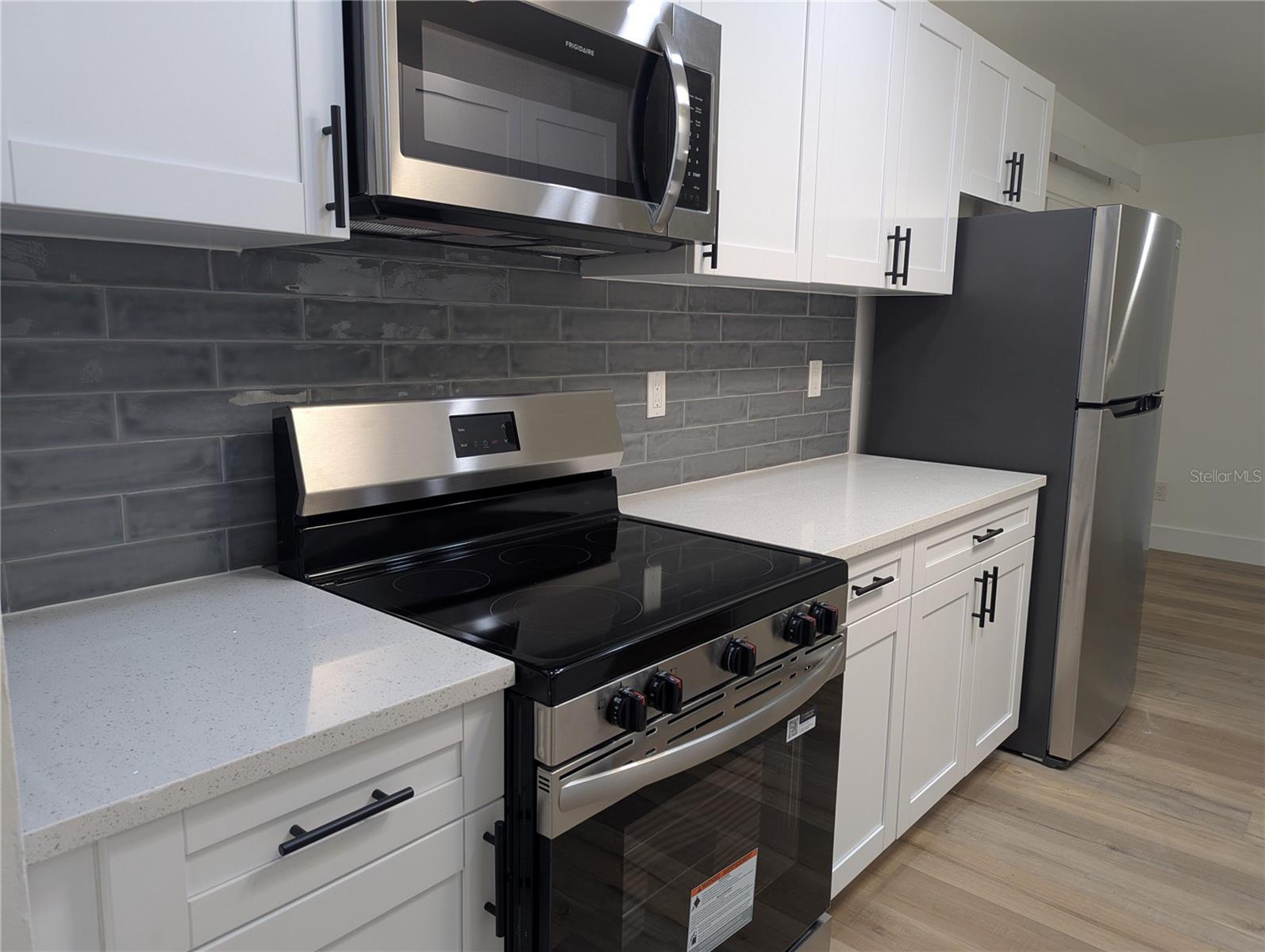 Image 9 of 34 For 3229 41st Avenue