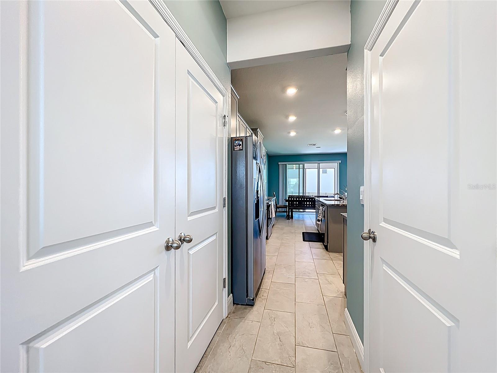 Image 12 of 90 For 5596 43rd Court