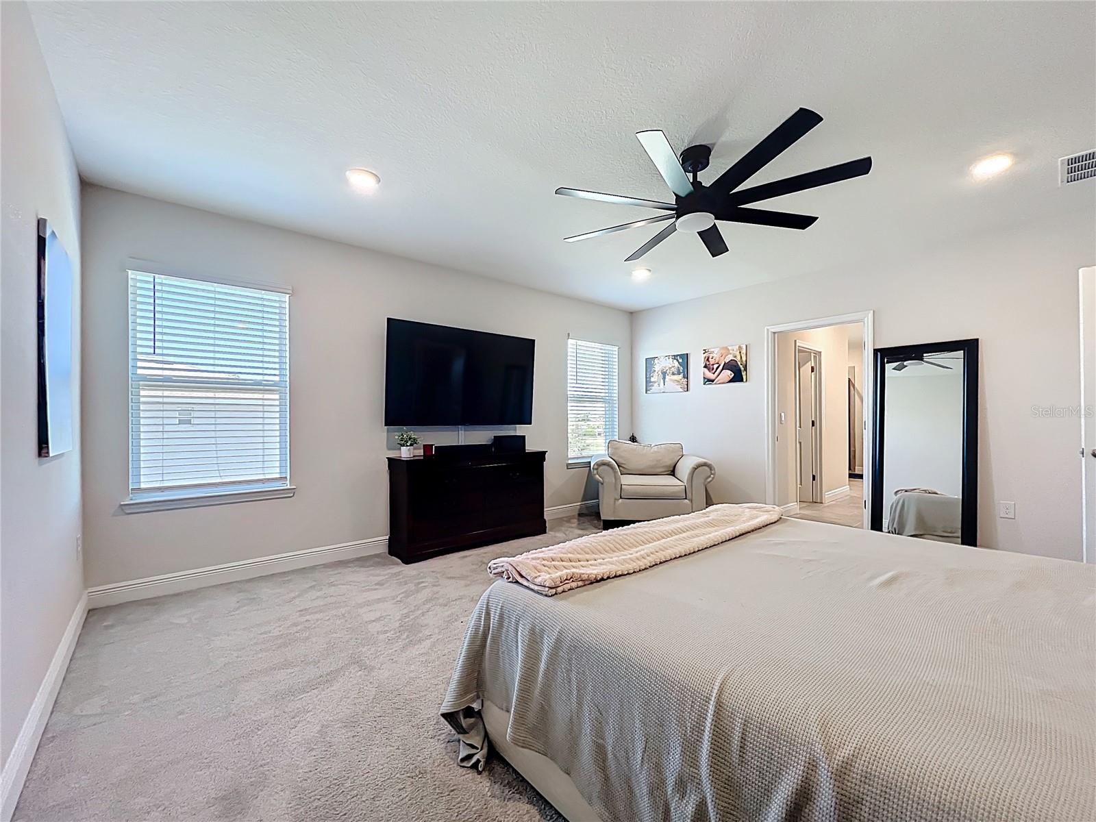 Image 42 of 90 For 5596 43rd Court