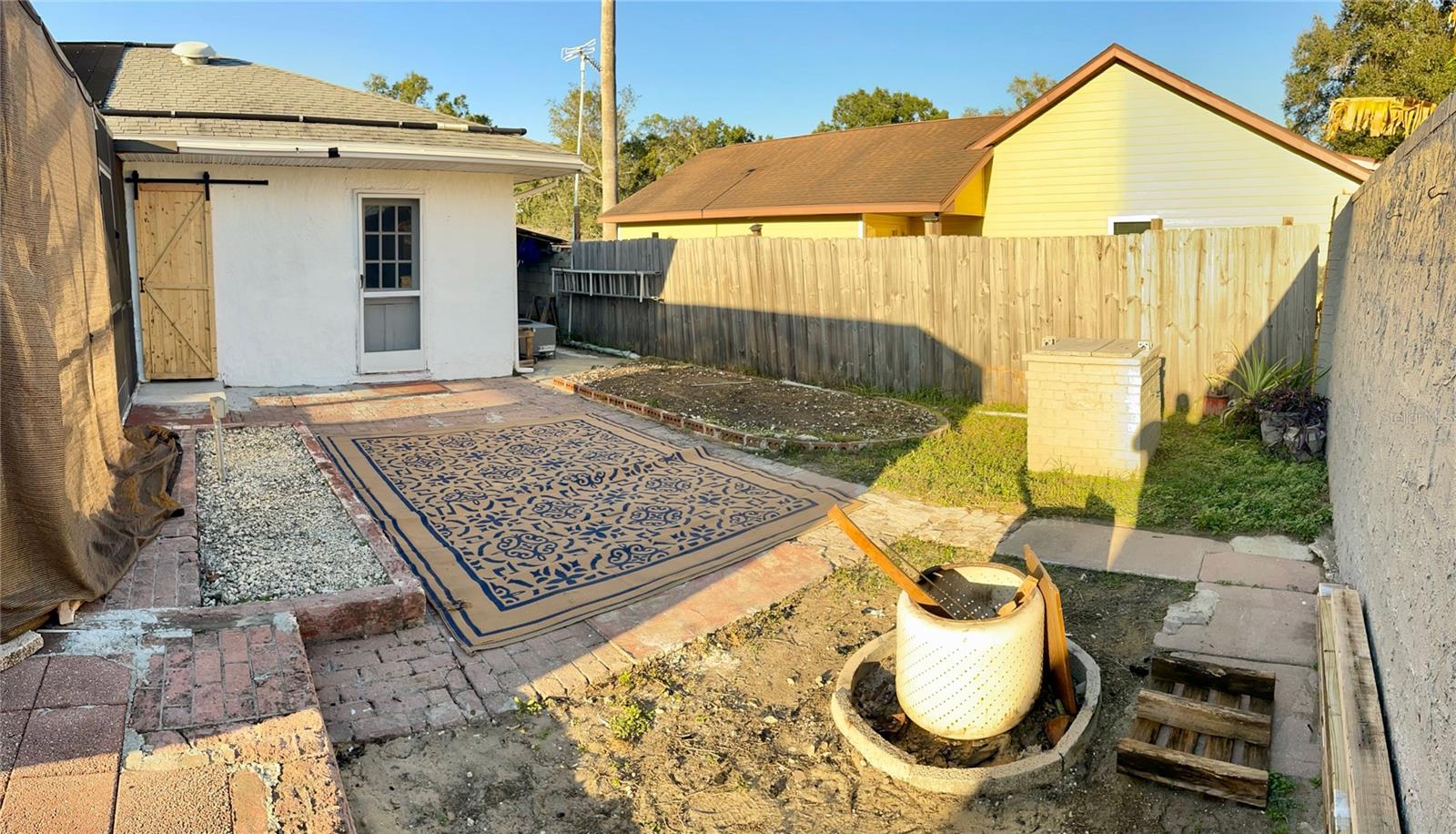 Image 18 of 27 For 1 Cherry Lane