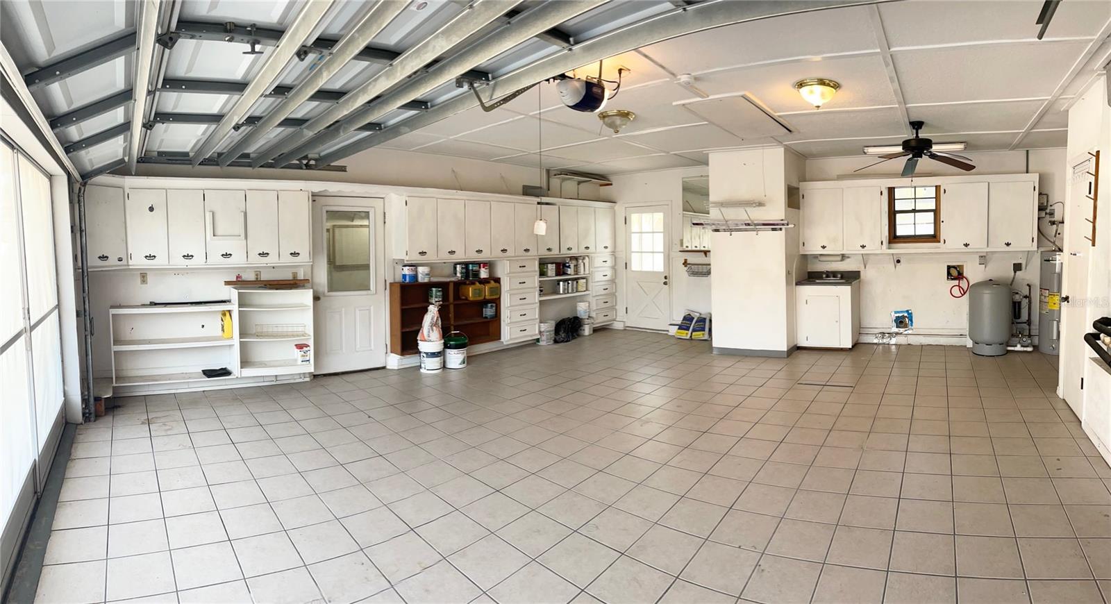 Image 19 of 27 For 1 Cherry Lane