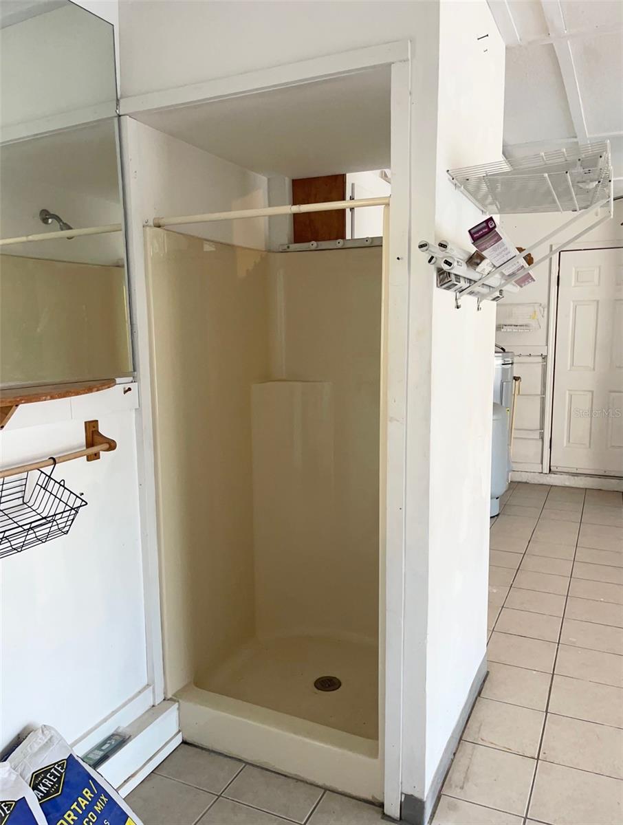 Image 21 of 27 For 1 Cherry Lane