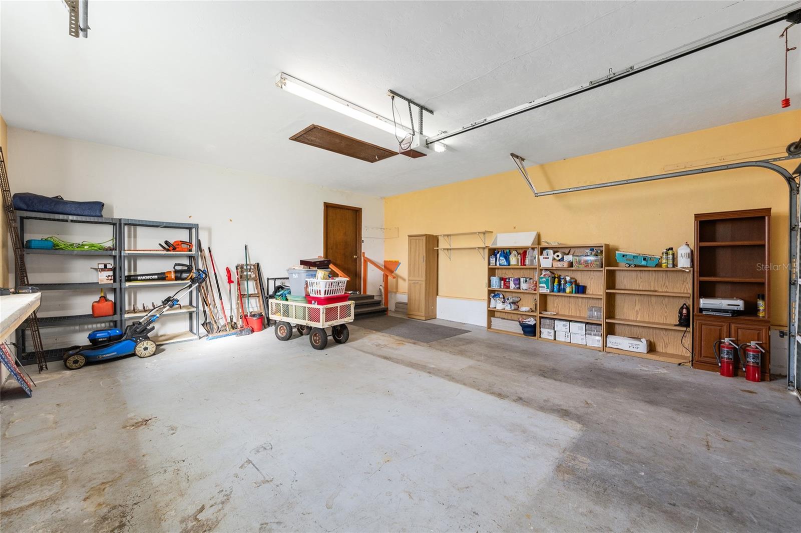 Image 34 of 57 For 4450 2nd Court