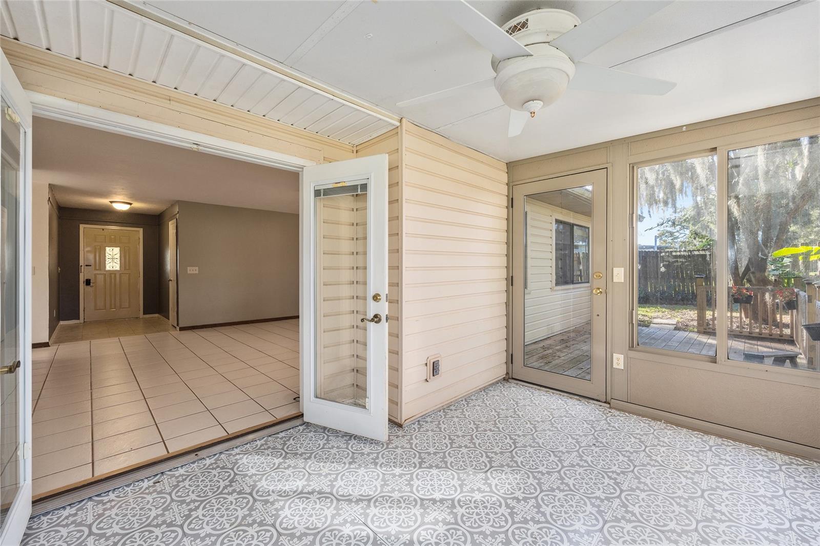 Image 36 of 57 For 4450 2nd Court